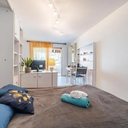 Le Mercure By Interhome *