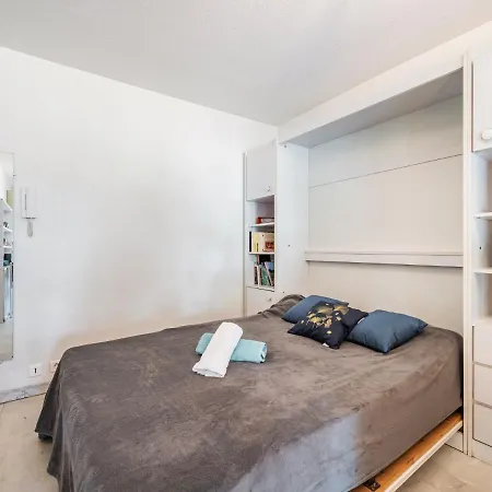 Apartment Le Mercure By Interhome